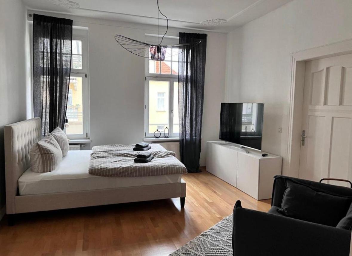 Feine Apartments In Der Suedstadt Von Erfurt Mit Kostenlosen Stellplatz & Flasche Wein Zur Begruessung Exteriér fotografie