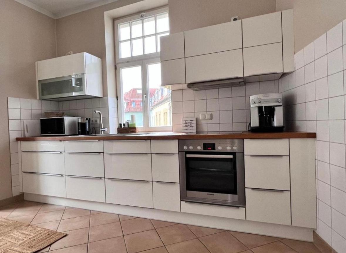 Feine Apartments In Der Suedstadt Von Erfurt Mit Kostenlosen Stellplatz & Flasche Wein Zur Begruessung Exteriér fotografie